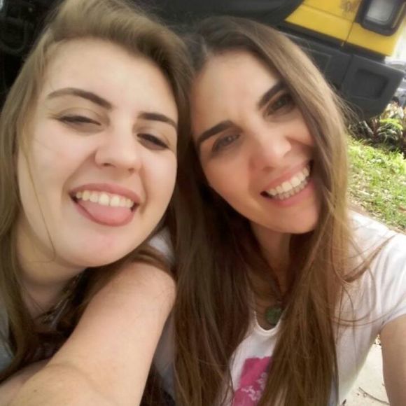 Meet your Posher, Christina - Picture 1 of 1